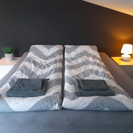 Δωμάτια σε οικογενειακή κατοικία Great In A Large Modern