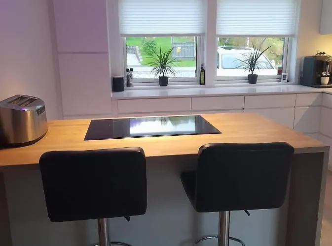 Great In A Large Modern Rum i privatbostad Tromsø